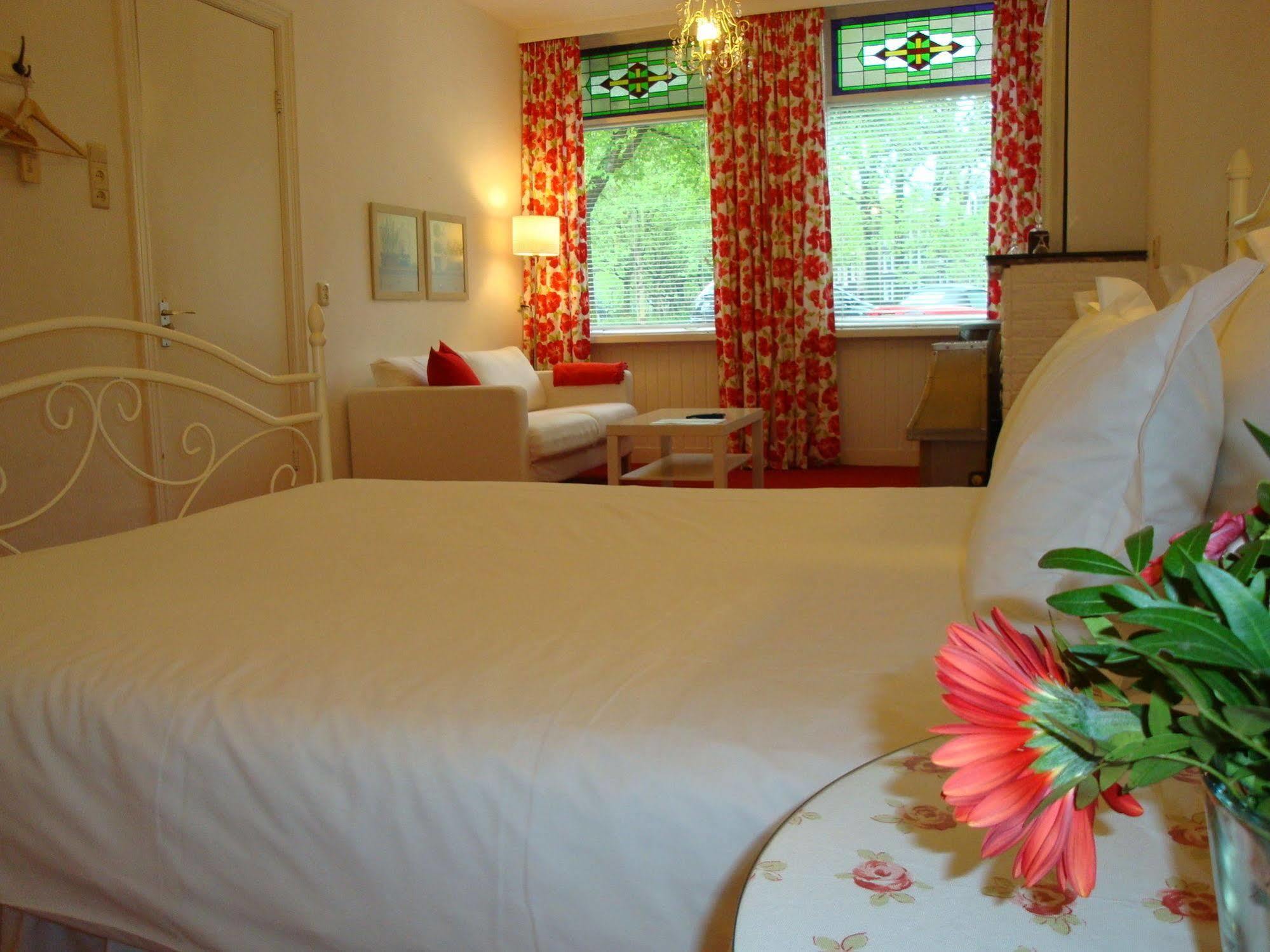 Bed And Breakfast أمستردام المظهر الخارجي الصورة